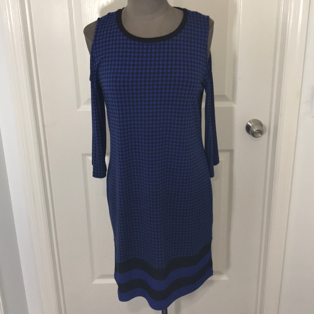 NWT Cold Shoulder Dress SiZe M